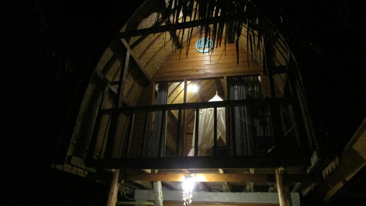 Dikaloha Surfschool And Stay Airsatang Εξωτερικό φωτογραφία