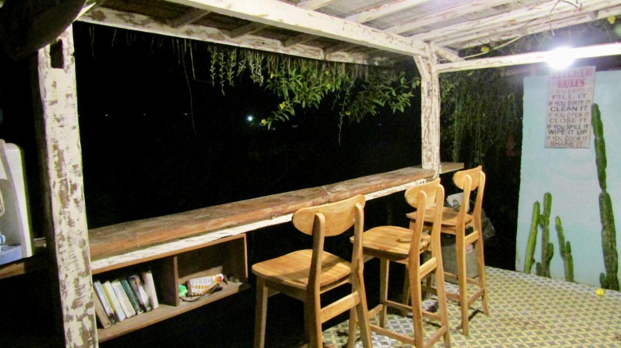 Dikaloha Surfschool And Stay Airsatang Εξωτερικό φωτογραφία
