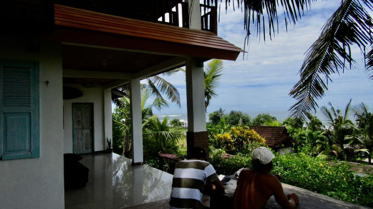 Dikaloha Surfschool And Stay Airsatang Εξωτερικό φωτογραφία